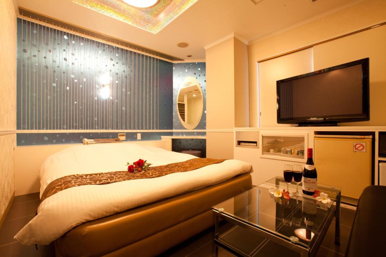 Hotel Luna (Adults Only) Токіо Екстер'єр фото