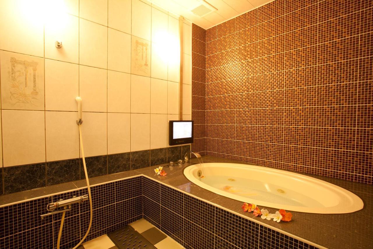 Hotel Luna (Adults Only) Токіо Екстер'єр фото