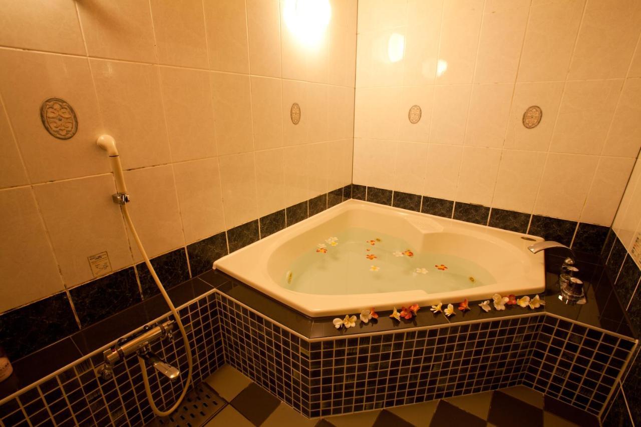 Hotel Luna (Adults Only) Токіо Екстер'єр фото
