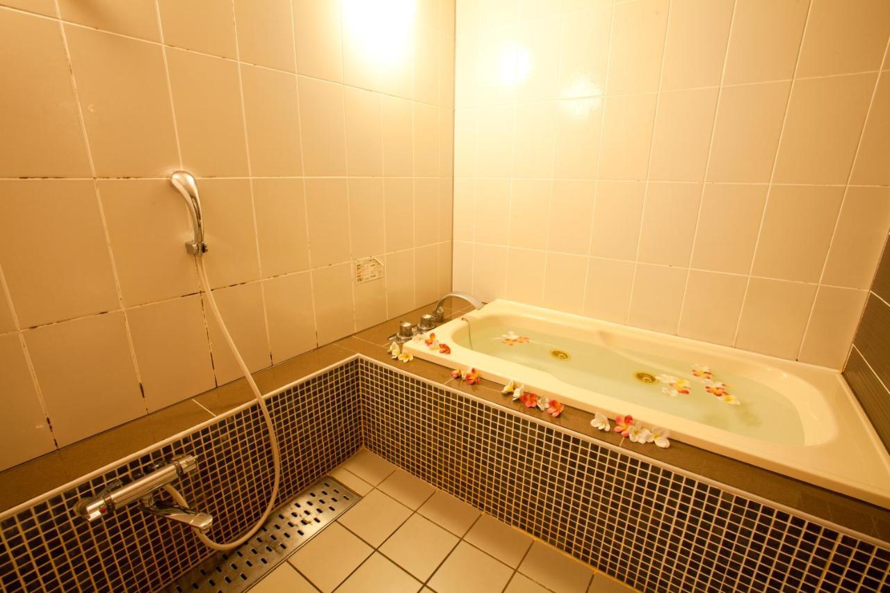 Hotel Luna (Adults Only) Токіо Екстер'єр фото