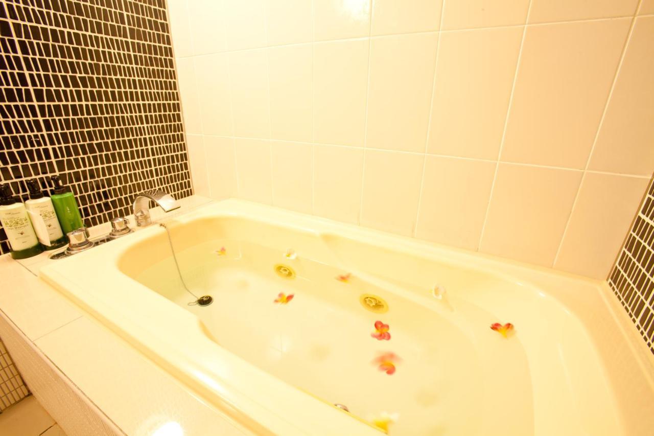 Hotel Luna (Adults Only) Токіо Екстер'єр фото